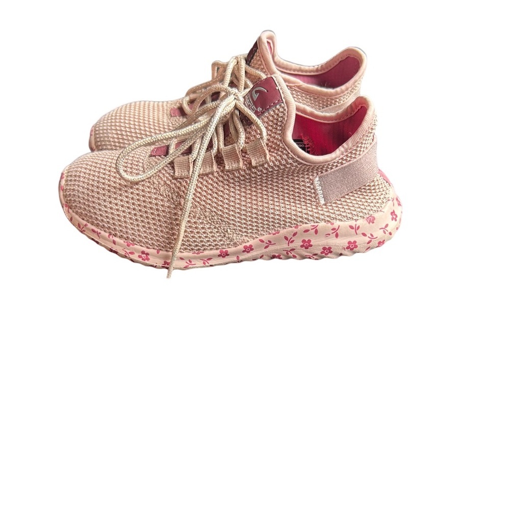 Sleek Pink Sneakers with Knit Mesh Upper